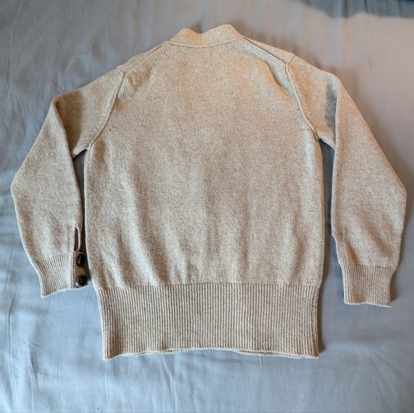 Chloe Beige Wool Deep V Cardigan w/Pockets & Buttons - Picture 10 of 11